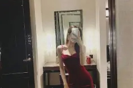 塌房瓜！曝顶流男星恋上女粉丝女方怀孕流产蔡徐坤刘宇宁躺枪